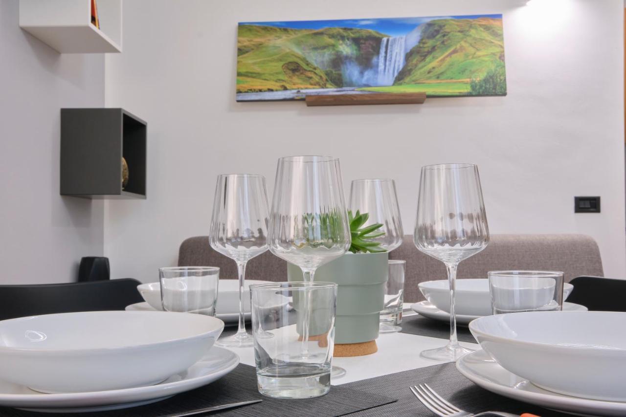 Apartament 10' From Malpensa Casa Moderna, Netflix & Wi-Fi Casorate Sempione Zewnętrze zdjęcie