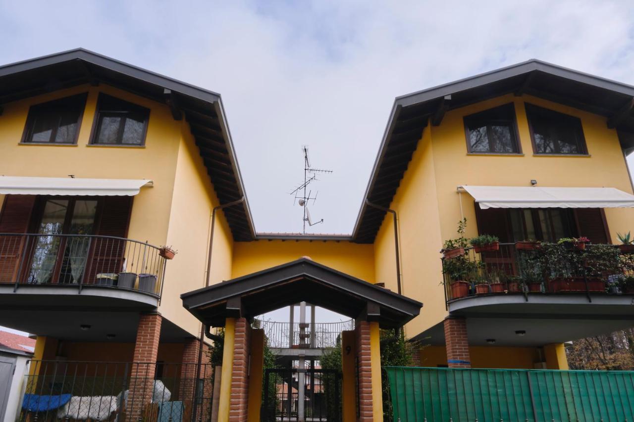 Apartament 10' From Malpensa Casa Moderna, Netflix & Wi-Fi Casorate Sempione Zewnętrze zdjęcie