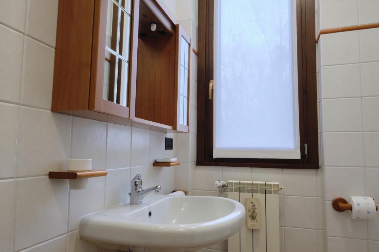 Apartament 10' From Malpensa Casa Moderna, Netflix & Wi-Fi Casorate Sempione Zewnętrze zdjęcie